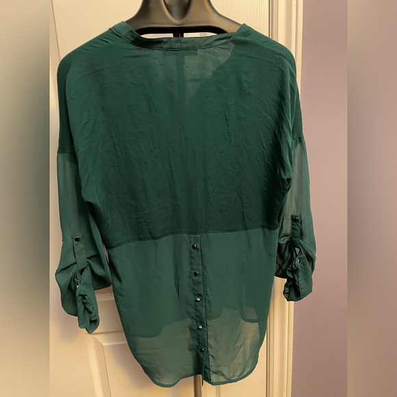 Daniel Rainn Sheer Emerald Green Button Up Blouse - Picture 2 of 4